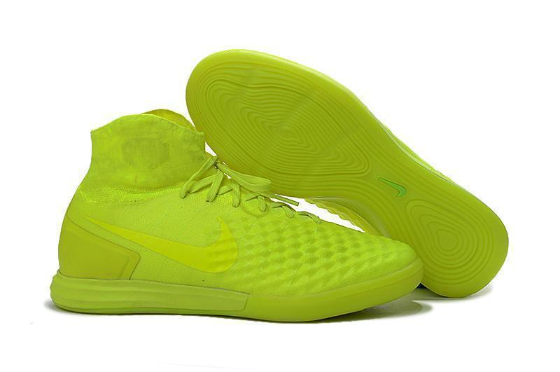 New Nike MagistaX Proximo II IC Soccer Cleats Shoes Volt Barely Volt Electric Green